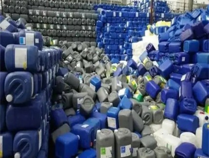 廢塑料收購站，臨期塑料價(jià)格每噸漲500元